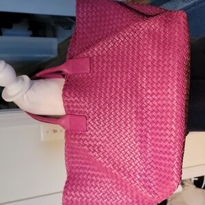 Bottega Veneta Cabat Number 46 Of 500 Limited Edition ORCHID IntrecciatoTote Bag